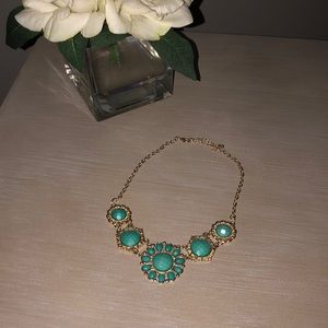 Statement necklace